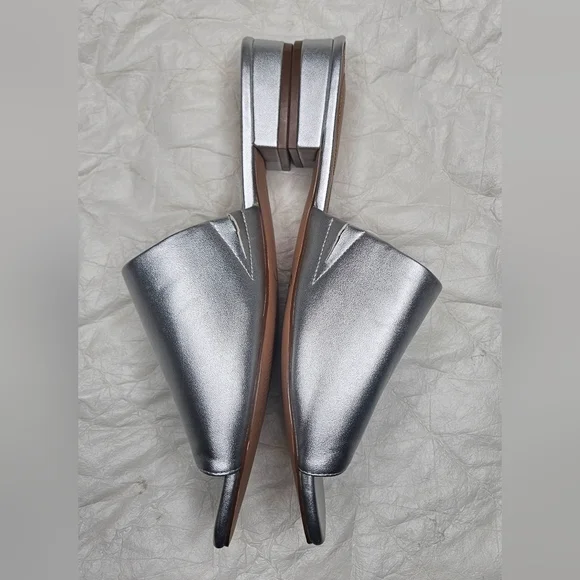 ❤️Comfortview Silver "Capri" Sandals Slides Size 12M Casual Shoes Cruise Slipon - Picture 6 of 8